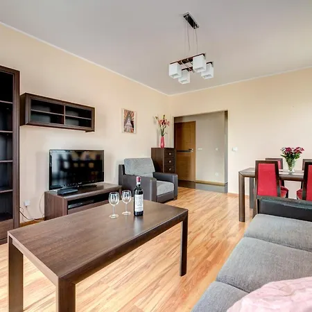 Baltic Pearl By Renters