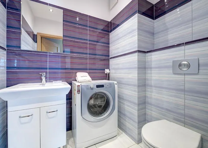 Baltic Pearl By Renters *